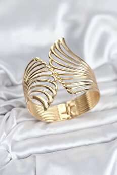 Buti̇k Pi̇ri̇nç Gold Renk Vi̇ntage Kadın Bi̇lekli̇k
