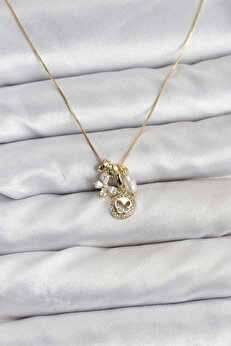 Buti̇k Gold Renk Pi̇ri̇nç Mi̇ni̇mal Kelebek Charmlı Kadın Kolye