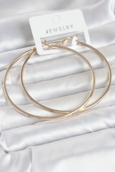 Clariss Gold Renk Pirinç Köşeli Kenar Halka 72 Mm Kadın Küpe