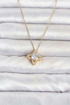 Evimdeyokyok 316L Çelik Zincir Gold Renk Yonca Model Kadın Kolye Tj-Bko11078