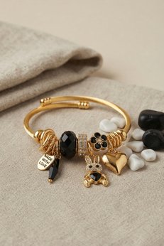 Evimdeyokyok Tavşan Model Gold Renk Siyah Charmlı Bileklik Tj-Bb8672