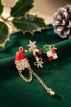 Evimdeyokyok Gold Noel Baba Şapkalı Zirkon Taşlı Yılbaşı Küpe Tj-Bkp12177
