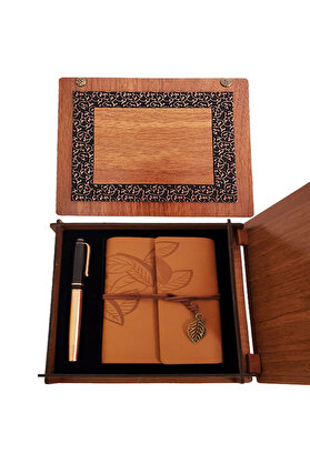 Evi̇mdeyokyok Ahşap Kutulu Taba Renk Deri̇ Defter Ve Kalem Set