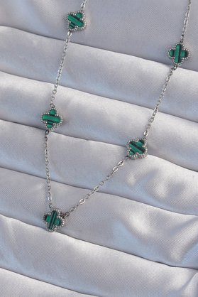 Evimdeyokyok 316L Çelik Gümüş Renk Minimal Yeşil Mineli Yonca Kolye Tj-Bko8999