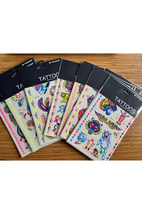 Ai̇rbrush Tattoo Fosforlu Karanlıkta Parlayan 5 Adet Geçi̇ci̇ Dövme Erkek Modelleri̇