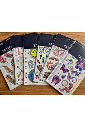 Ai̇rbrush Tattoo Fosforlu Karanlıkta Parlayan 5 Adet Geçi̇ci̇ Dövme Kız Modelleri̇
