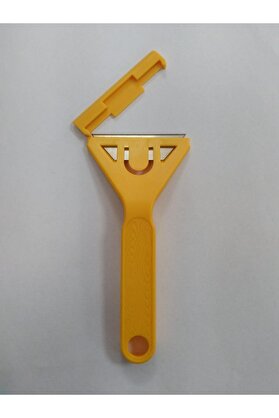 Eltos kırmızı Cam ve Buz Kazıma Metal Uçlu Plastik Sap, Dayanıklı ve Pratik Kullanım
