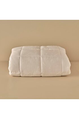 STOREMAX snShop MAISON Premium Çiçek Desenli Dış Kumaş:%30 Bambu%70 Pamuk/İç Dolgu:%30 Bambu%70 Polyes