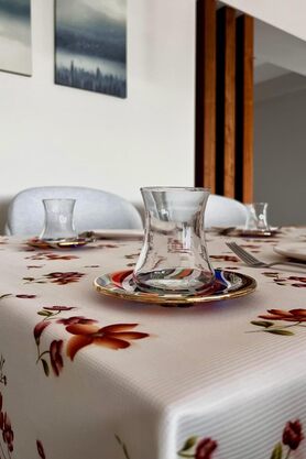STOREMAX & LAUREL Baskılı Yıkanabilir Masa Örtüsü Mutfak Bahçe Piknik Masa Örtüsü Kahverengi Ağırlıklı Çiçek