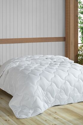 VAROL Çift Kişilik Microfiber Yorgan