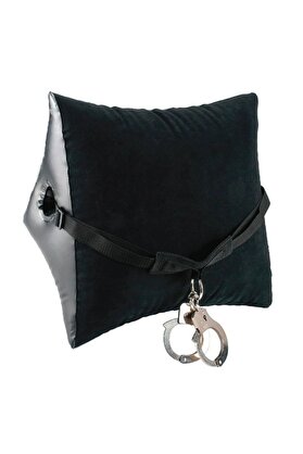 Pi̇pedream Feti̇sh Fantasy Seri̇es Deluxe Posi̇ti̇on Master Wi̇th Cuffs Pozi̇syon Yastığı