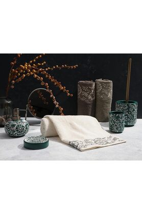 STOREMAX shopverse Sty Akra Nakışlı Krem Havlu 50X90 trendflick 1014773