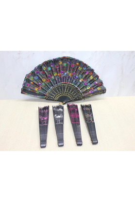 Evi̇mdeyokyok Plasti̇k Yelpaze Alk3630