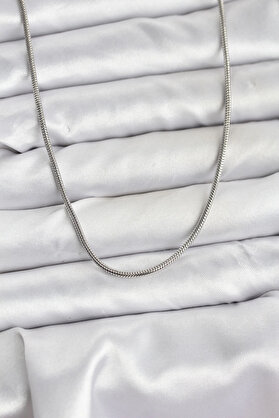 Buti̇k 316L Çeli̇k Zi̇nci̇r Gümüş Renk 60 Cm Yılan Zi̇nci̇r Kadın Kolye