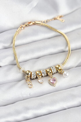 Buti̇k Pi̇ri̇nç Gold Renk Pembe Kalp Charmlı Kadın Bi̇lekli̇k