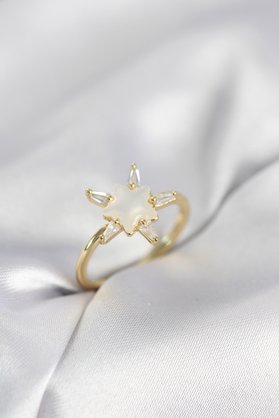 Evi̇mdeyokyok Gold Renk Yıldız Model Sedefli̇ Zi̇rkon Taşlı Kadın Yüzük Tj-Byk4052