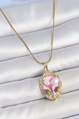 Ethab Giyim 316L Çelik Gold Renk Zincir Pembe Mineli İncili Çiçek İşlemeli Portre Model Ka - Glst9265-602