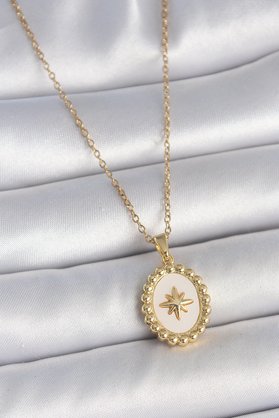Ethab Giyim 316L Çelik Gold Renk Zincir Beyaz Mineli Kutup Yıldız İşlemeli Madalyon Model K - Glst7967-571