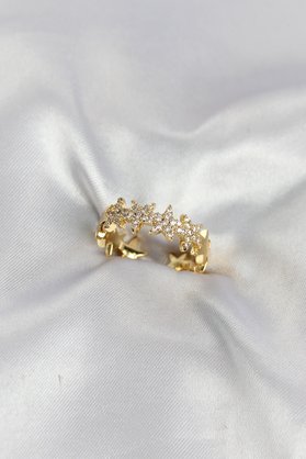 Evi̇mdeyokyok Gold Renk Pi̇ri̇nç Sıralı Yıldız Model Zi̇rkon Taşlı Kadın Yüzük Tj-Byk4201