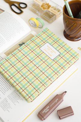 Matt Notebook 2026-2027 A5 Akademik Ajanda 15x21 cm - 17 Aylık Ekose