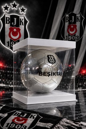 Beşiktaş Orjinal Lisanslı Premium Parlak Futbol Topu Pompa Hediyeli