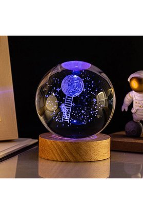 Evimdeyokyok Aya Çıkan Astronot Tasarım Cam Küre