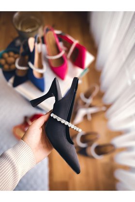 Soft Fashion Kadın Siyah Arkası Açık Taşlı Saten Stiletto Gece Ayakkabısı - Topuk 8.5 Cm