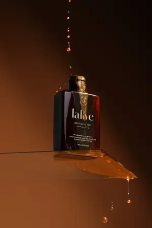 Lalive %100 Doğal Işıltı Veren Yoğun Bronzlaştırıcı Hindistan Cevizi & Kakao Yağı Özlü 200 ml