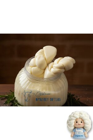 NiyaziBey Çiftliği Örgü Peyniri 1 Kg Bidon. Köy Sütü Muhteşem Lezzeti Direkt Çiftlikten Eritme Örgülü Peynir Aracısız