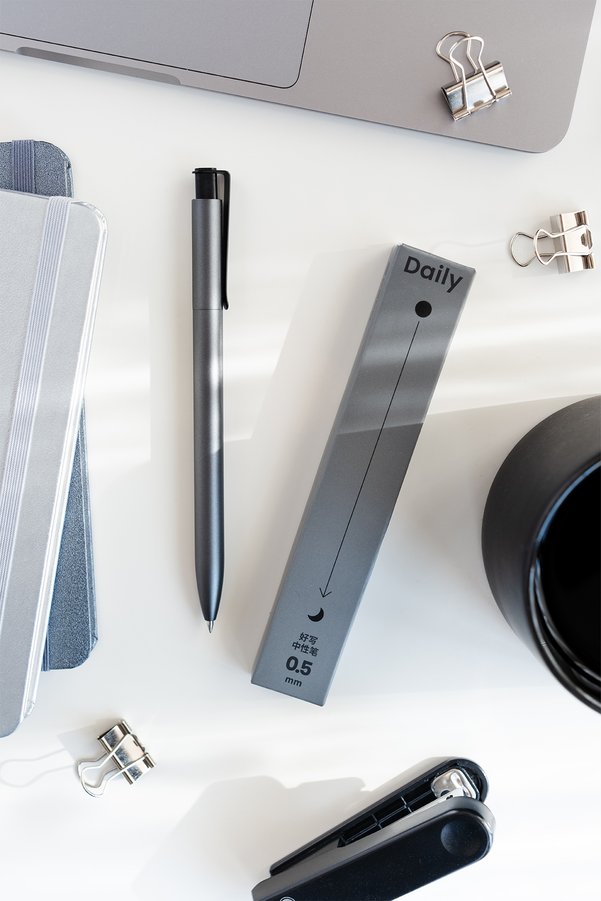 PAPERORA Kaco x Daily Gri Jel Kalem 0.5 mm