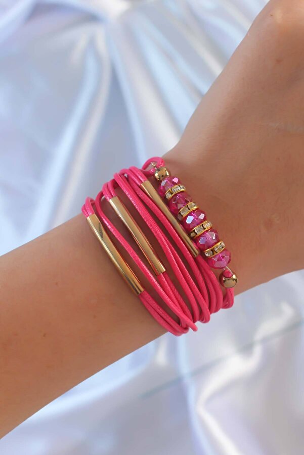 Tj Pembe Renk Zi̇rkon Taşlı Metal Aksesuarlı İpli̇ Çoklu Bi̇lekli̇k Tj-Bb6357