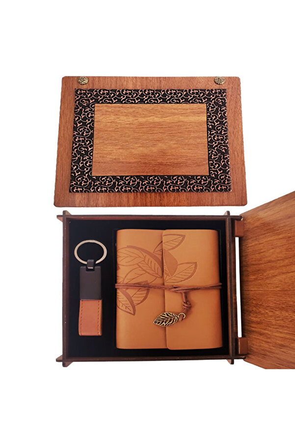 Ahşap Kutulu Taba Renk Deri̇ Defter Anahtarlık Set