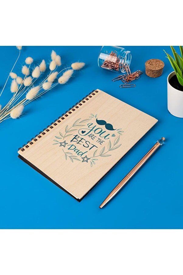Brfshop En Iyi̇ Babalara Hedi̇ye 8 Cm X 12 Cm Ölçüleri̇nde Çi̇zgi̇si̇z 48 Yaprak Ahşap Kapaklı Defte