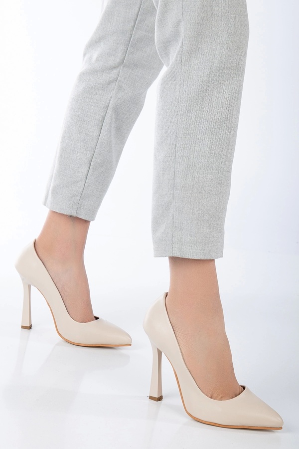 Gult Sti̇letto 10 Cm Kadeh Topuklu Bej