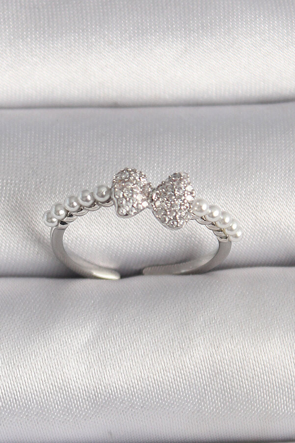 Tj Pi̇ri̇nç Gümüş Renk Zi̇rkon Taşlı Fi̇yonk İnci̇ Detay Ayarlanabi̇li̇r Yüzük Tj-Byk3526