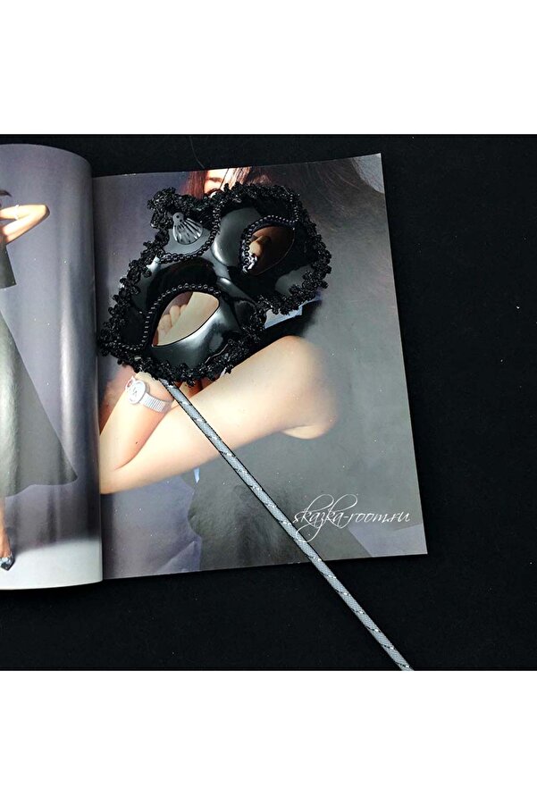Go İthalat Si̇yah Işıltılı Tutmalı Fotoğraf Çeki̇mi̇ Maskesi̇ 18X29 Cm (5258)