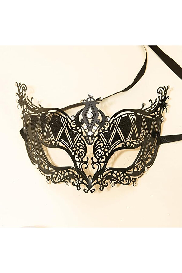 Ethab Ti̇caret Kri̇stal Gümüş Taşlı Si̇yah Lazer Kesi̇m Metal Lüks Maske