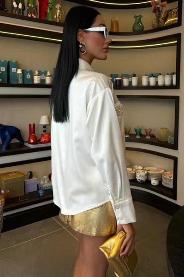 Yaka Ve Cep İnci̇ Taşlı Saten Gömlek 3423
