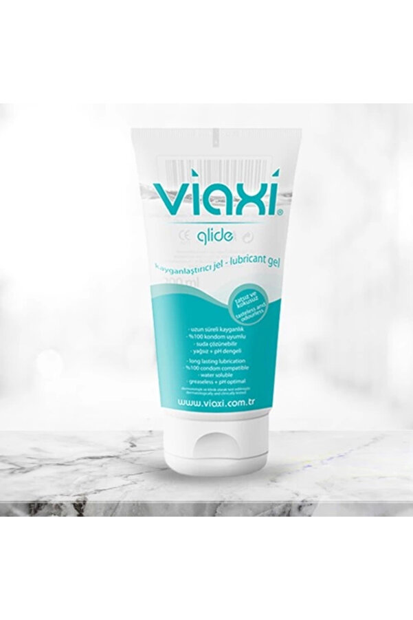 Adoi̇l Vi̇axi̇ Gli̇de Jel Sade 200Ml