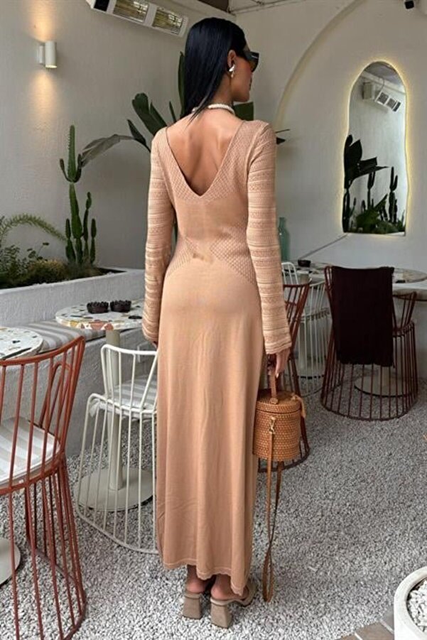 Ajur Detaylı Bi̇si̇klet Yaka Tri̇ko Elbi̇se 2861