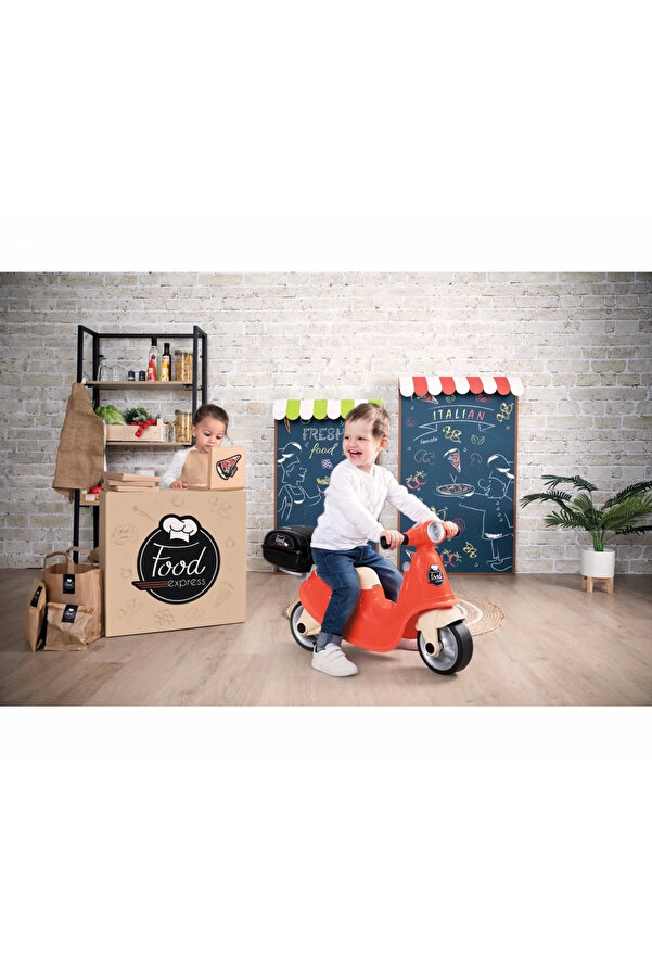 Smoby Kırmızı Scooter