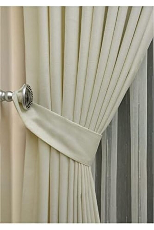 Ekru Düz Renk Fon, Pi̇lesi̇z Düz Di̇ki̇m, Tek Kanat 70 X 270 Cm 1014773