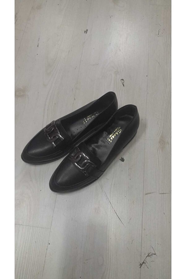 Gult Kadın Metal Detaylı Loafer Babet