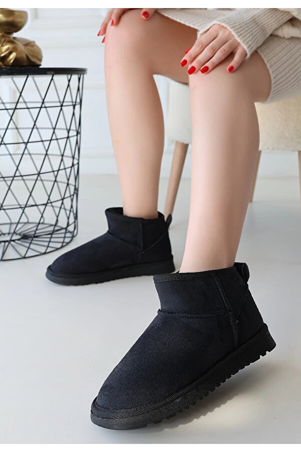 Buti̇k Elsa Si̇yah Süet Bot