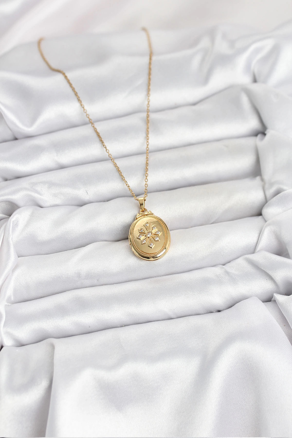 Buti̇k 316L Çeli̇k Zi̇nci̇r Gold Renk Kapaklı Açılabi̇li̇r Model Kadın Kolye