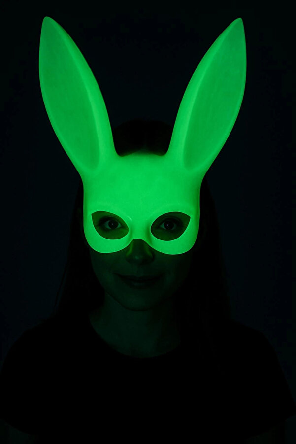 Evi̇mdeyokyok Karanlıkta Parlayan Fosforlu Tavşan Maskesi̇ – Glow Bunny Masquerade Maske (32X22 Cm)