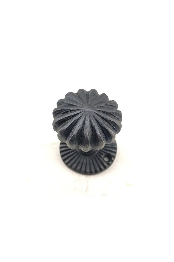 Evi̇mdeyokyok Anti̇ka Tarz Dekorati̇f Pi̇ri̇nç Açarlı Kapı Babası - 50Mm, Oksi̇t