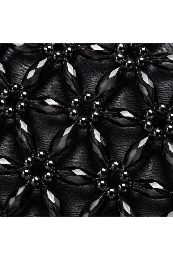 Ateli̇er Emi̇ne Fresco Raven