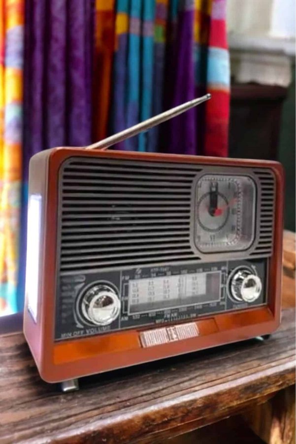Rüzgar Dekor Nostalji̇k Radyo Usb,Aux Ve Sd Kart Gi̇ri̇şli̇ Bluetooth Bağlantılı