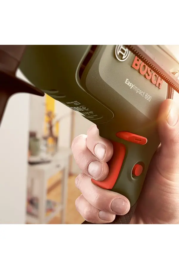 Bosch Easyimpact 600 Darbeli Matkap + 54 Parça Matkap Ucu Seti / Cırcır Tornavida Vidalama